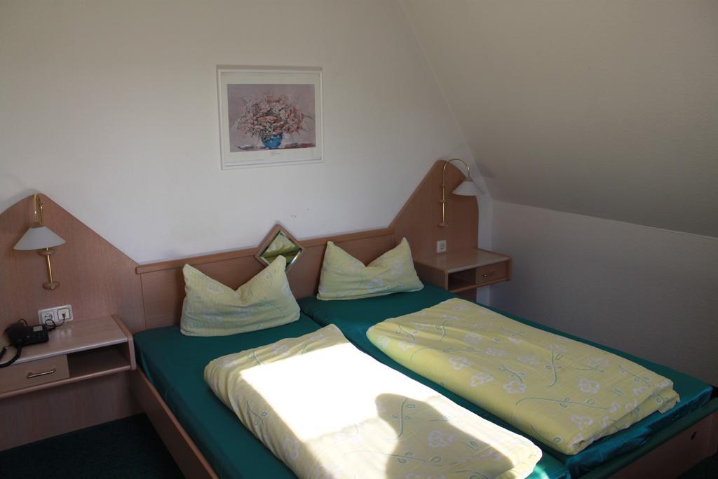 Guest house Gasthaus & Gruenhof 3*